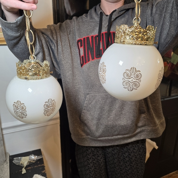 Vtg MCM Glass Globe Hanging Ceiling Swag Light Pendants Lamp Gold Hollywood Rege - Picture 5 of 10